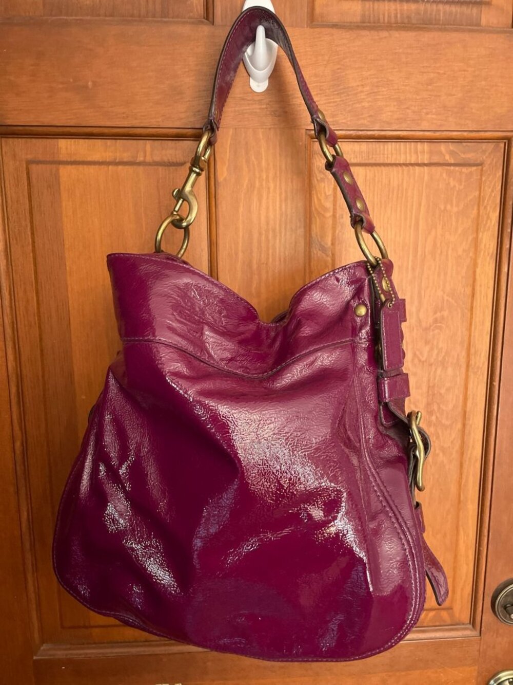 Coach Zoe Large Hobo Shoulder Bag Plum Purple Patent Leather Vintage 12776 - Picture 10 of 16